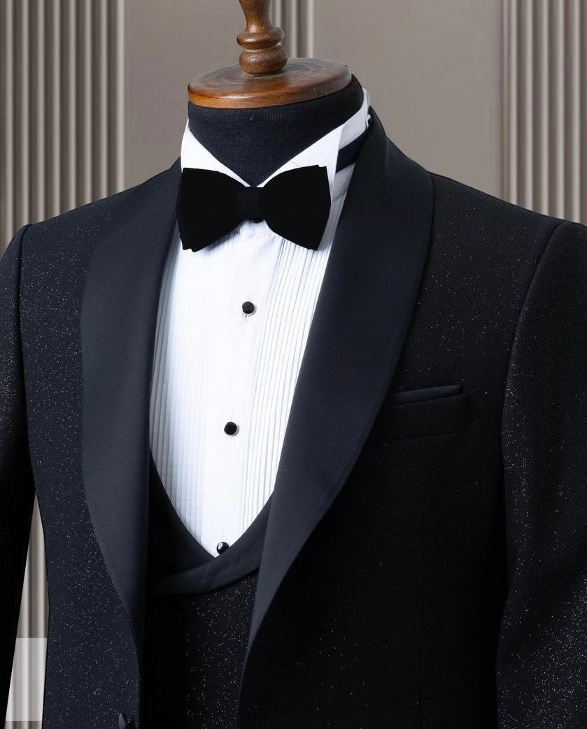 Unica Black 4pc Suit
