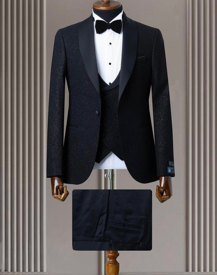 Unica Black 4pc Suit